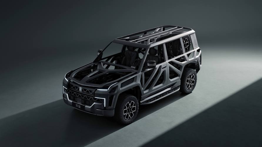 深圳325仰望U8硬派越野的科技魅力，国能汽车对传统燃油车市场的冲击